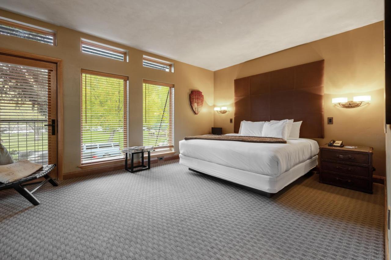 The White Buffalo Club Hotel 4*